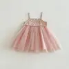 Vestido de Suspensório de Verão para Bebês Meninas 2026 Novo Estilo Vestido Princesa Conjunto Vestido de Renda Doce Infantil