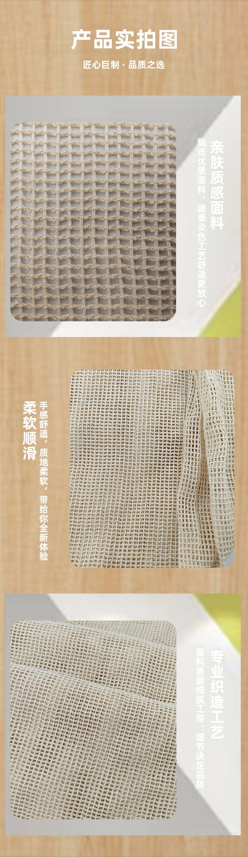 由于纯棉提花面料是热和电的不良导体，热传导系数极低，又因棉纤维本身具有多孔性，弹性高优点，纤维之间能保存大量空气，空气又是热和电的不良导体，所以纯棉提花面料具有良好的保湿性，穿着纯棉提花面料服装使人感觉到温暖。