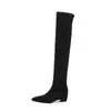 Nuevas botas elásticas suaves de punta fina para otoño e invierno, que estilizan la pierna y llegan por encima de la rodilla, con 5 cm de aumento interno de altura, botas altas que envuelven la pierna forradas de polar y calcetines largos para la pierna