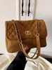 Bolso de Axila Popular de Moda Otoño e Invierno 2025 Bolso de Cadena Acolchado Nuevo Bolso de Hombro Versátil Coreano de Nicho