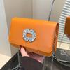 Bolsa de Moda de Nicho Xiaofang 2025 Nova Transversal de Ombro Único Verão Corrente Bolsa Quadrada Pequena Versátil Bolsa Transversal de Axila