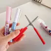 Suministros de Oficina y Estudio Mini de Seguridad Creativos para Niños Pequeños Tijeras Pequeñas Lindas Portátiles Tijeras con Forma de Bolígrafo