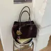 Bolsa de Mano Tipo Tote Frosted de Gran Capacidad para Mujer 2026 Nueva Moda Retro Bolso de Hombro Único Gamuza para Viajes Cotidianos Bolsa Grande
