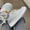 Novedad Primavera Verano 2026 Zapatos Deportivos Casuales para Mujer, Lindos, Dibujos Animados de Gato Kt, Antideslizantes, Bloques de Color, Caña Baja, con Cordones