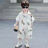 Conjunto de Ropa de Verano para Niños 25 Estilos Nuevos Camisas Finas de Verano para Niños Ropa de Algodón y Lino Moderna y Súper Linda para Bebés