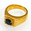 Novo Anel Minimalista de Alto Padrão em Aço Titânio com Zircônia Incrustada e Linhas, Anel de Casamento Único e Versátil, Atacado do Fabricante