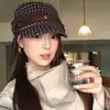 Gorra Plana de Estilo Británico Retro con Tachuelas para Mujer, Estilo Artístico, Adelgazante para el Rostro, Boina de Otoño, Gorra de Equitación