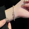 Pulseira Geométricas Flor de Zircônia Super Flash, Pulseira de Luxo Leve e de Alta Qualidade, Pulseira com Design de Nicho da Moda e Versátil