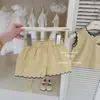 Pães de Creme LeEn para Bebês! Original 2026 Conjunto de Duas Peças Amarelo Estiloso com Renda para Meninas - Verão