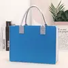 Bolsa de Feltro Color Block Estilo 2026 com Logo Personalizado para Eventos de Reunião Anual Bancária Corporativa, Bolsa Tote de Grande Capacidade, Bolsa de Presente