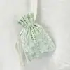 Bolsa de cordão com acabamento em renda para presentes de aniversário, batom e armazenamento de fones de ouvido; sacola de presente para madrinha de casamento