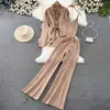 Traje Moderno Feminino Estilo Coreano Manga Longa Decote V Cintura Apertada Jaqueta de Tricô Camisola Colete Conjunto de Três Peças Calça de Cintura Alta Wide Leg
