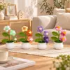 Ornamento de Mesa Acabado em Crochê Vaso Florido Fofo Decoração de Planta Presente Planta em Vaso Vaso de Flores Tricotado à Mão Flor Pequena