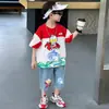 Ropa con luz de Ultraman para niños, conjunto de verano de manga corta, nuevo estilo 2026, conjunto deportivo de dos piezas fresco y elegante para niños