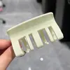 Grampo de cabelo suave estilo coreano para mulheres, estiloso, doce, de alta aparência, elegante, novo grampo tubarão 2026 para a parte de trás da cabeça