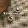 Joyería Coreana Plateada Brillante Brillante Plata de Ley S925 Versión Ancha Estilo Ins Simple Diseño de Nicho Brazaletes para Oreja Pendientes de Alta Gama
