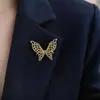 Broche de borboleta de renda oca transfronteiriço personalizado, pino de metal vintage em liga de ferro, acessório feminino feito sob encomenda