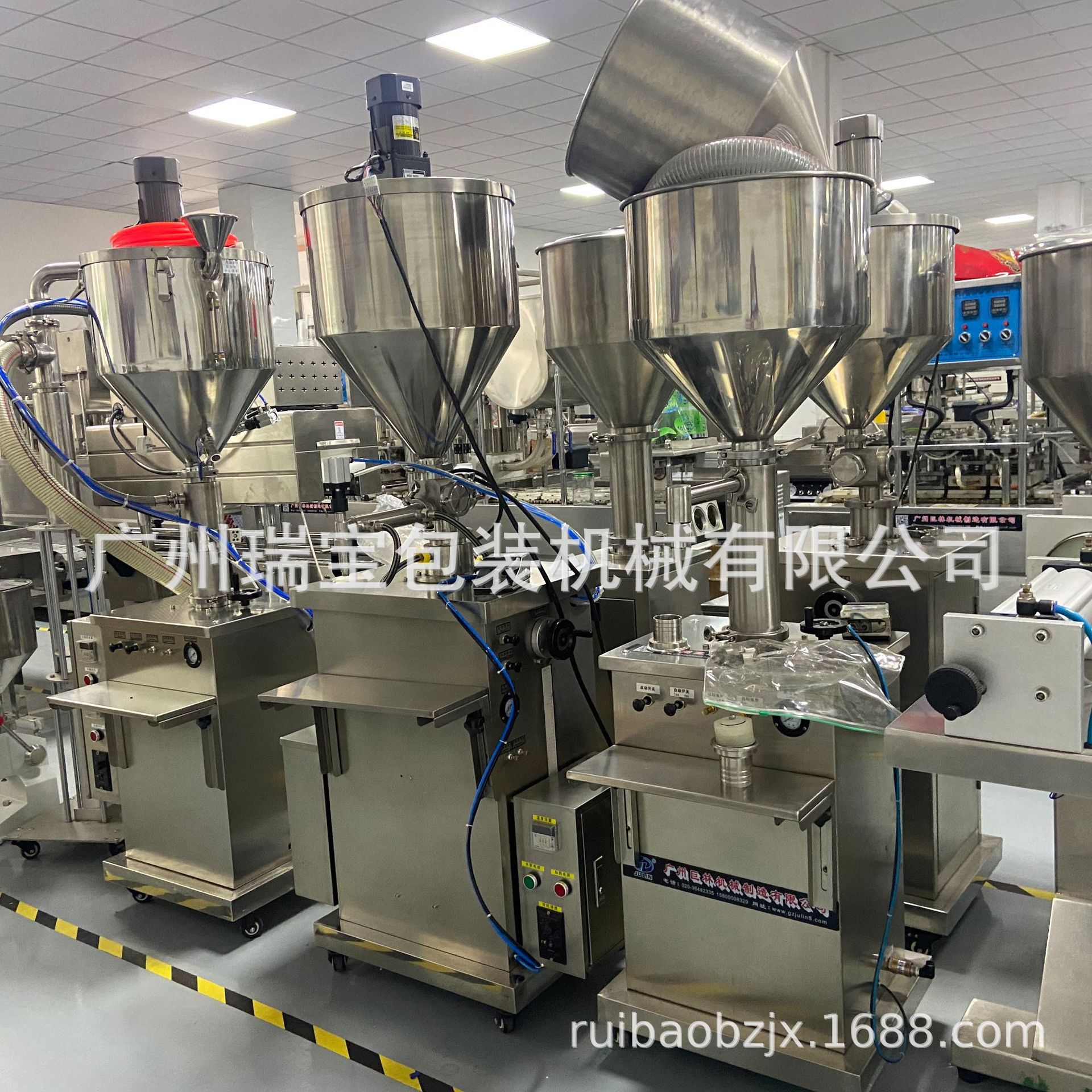 14177149486_698566668