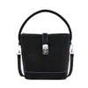 Bolso cubo estilo francés para mujer, nuevo bolso de hombro color-blocking de moda 2026, bolso de mano de nicho para el día a día, bolso pequeño cruzado para damas