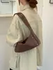 Bolsa de Mão com Rebites da Moda 2026, Bolsa Quadrada Pequena para Mulheres, Novo Estilo de Verão, Luxo Leve, Bolsa de Ombro Chique, Bolsa de Axila para o Dia a Dia