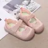 Sandálias Infantis Primavera e Verão Novidades Sapatos Casuais de Malha Respirável para Crianças Sandálias Esportivas para Meninos Pequenos Solado Macio Calçados de Bebê