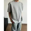 Nova Camiseta Masculina de Verão 2026, Patchwork de Luxo Leve, Gola Redonda, Manga Curta, Venda por Atacado Direto do Fabricante