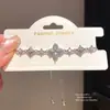 Pulsera extensible con colgante de flor de circonita estilo francés, pulsera de muñeca simple y moderna para el día a día, lujo ligero con un toque de alta gama, joyería versátil