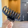 Pinza para el cabello de lujo de alta gama en color marrón, tamaño grande nuevo para cabello grueso, pinza de tiburón para recogidos en la parte posterior de la cabeza, accesorio para el cabello de uso diario
