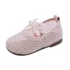 Sandálias de Renda Respirável Planas 2026 Primavera e Verão Novas Estilo Coreano Sapatos de Princesa com Laço para Meninas com Saia