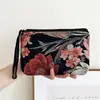 Bolsa de Pulso para Dia dos Namorados com Flores de Amor Transfronteiriça Tecido Zíper Bolsa de Maquiagem Bolsa de Armazenamento Carteira Estojo de Lápis Atacado