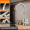 Torneira de cozinha para pia, uso duplo para água quente e fria, pressurizadora, giratória e anti-respingos.