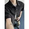 Camisa Básica Casual Oversize de Manga Corta para Hombres y Mujeres, Estilo Hong Kong Ins Suelta y Versátil de Media Manga