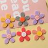 Pendientes de acrílico con diseño elegante de verano con costuras en contraste de colores y pequeñas flores, accesorios para el cabello, carcasas para teléfono móvil, venta al por mayor