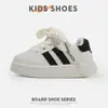 Zapatos Deportivos Nuevos para Niños Primavera y Otoño, Malla Transpirable Zapatos Forrest Gump, Zapatos Blancos para Niños y Niñas, Suela Suave Zapatos Casuales, Modernos