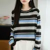 Suéter de Tricô Listrado Color Block Estilo Coreano para Mulheres, Gola Redonda Solto Macio Fofo, Novo Estilo Primavera e Outono, Camada Base Versátil Emagrecedora