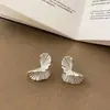 Pendientes Geométricos Mate Exagerados de Flor de Metal de Moda para Mujer, Pendientes de Moda de Personalidad Única de Nicho de Alta Gama