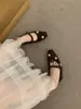 Zapatos Mary Jane de una sola tira esponjosos con pedrería estilo retro para aumentar la altura interior para mujer, estilo otoño e invierno, perfectos con vestidos