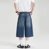 Foto real dos novos calças jeans cropped de verão americanas retrô com junção de bambu, fivela Paris e design estiloso e versátil de perna larga