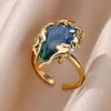 Anillo Retro de Lujo Accesible Transfronterizo con Forma de Corazón Chapado en Oro de 18 Quilates con Diamantes, Anillo Elegante y Versátil de Alta Gama para Mujer