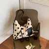 Bolso bandolera para mujer simple y versátil, bolso de hombro casual estilo coreano, bolso grande para mujer, nuevo bolso de lunares 2026 para ir al trabajo