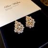 Aretes de Hebilla de Perla de Aguja de Plata Electrochapados en Oro Real Nuevos Aretes Elegantes de Lujo de Entrada Francesa Aretes Versátiles de Alta Gama Venta al por Mayor para Mujeres