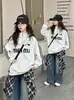 Conjunto de Otoño para Niñas 2025 Nuevo Elegante Sudadera y Jeans Infantiles Conjunto de Dos Piezas Tendencia Celebridad de Internet Primavera y Otoño para Niños Mayores
