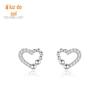 Brinco Stud de Prata s925 Feminino Estilo Coreano Fresco Doce Amor Brinco Stud Design Simples de Nicho Sentido de Design Joia de Orelha em Formato de Coração com Diamante