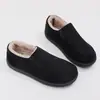 Zapatos de Algodón con Felpa de Invierno para Hombre del Noreste Botas de Trabajo Engrosadas Botas de Nieve para Exteriores Zapatos de Algodón para Protección contra el Frío en Casa Venta al por Mayor Zapatos de Abrigo