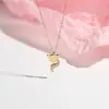 Pingente de Raposa Pequena Colar Simples de Aço Titânio Joias para Celebridades da Internet Femininas Ins Luxo Acessível Versátil Elegante Moda Corrente para Clavícula Feminina