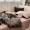 Conjunto Casual de Cuatro Piezas de Color Puro Verde Fruta Estilo Ins Mezcla y Combina Terciopelo de Leche Engrosado Juego de Cama de Tres Piezas de Terciopelo Coral de Invierno 4