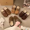 Pantuflas tipo mula de otoño, media zapatilla elegante para mujer con punta cerrada, 2026 de altura interior incrementada, slip-on de suela suave para usar cómodamente