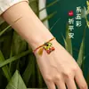 Pulseras de Hilo Coloridas Hechas a Mano para el Festival del Bote del Dragón, Pulseras de Hilo Rojo con Borlas y Pequeños Diseños de Zongzi, Mercancía para Puesto Festivo