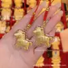 Modelo del Año Nuevo del Caballo: Caja de regalo con llavero "Dinero en un Flash", colgante de mini bolsa de caballo, accesorio de cadena para teléfono, generador de tráfico para transmisiones en vivo