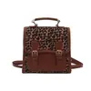 Estampado de Leopardo Gran Capacidad 2025 Nuevo Moda Estilo Universitario Salida Costura Portátil a Mano Bandolera Individual Mochila de Viaje Bolso para Mujer Tendencia